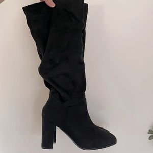 NWT Express Knee High Block Heel Boots Black 7